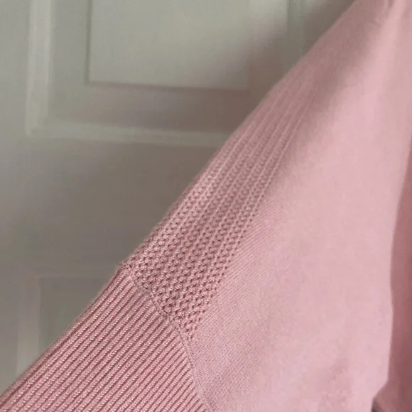 Ellen Tracy Pink Women's Sweater - Picture 3 of 6